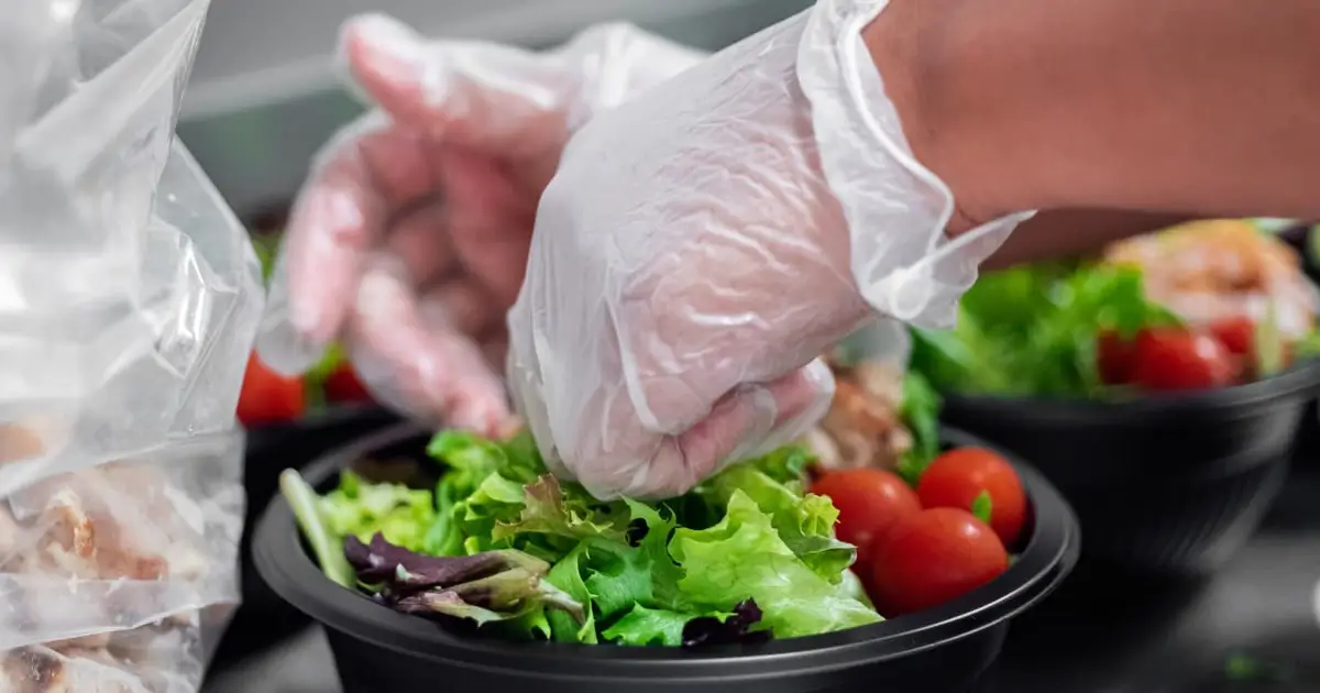 A massive lettuce recall hits home as local restaurants shake up their salad menus