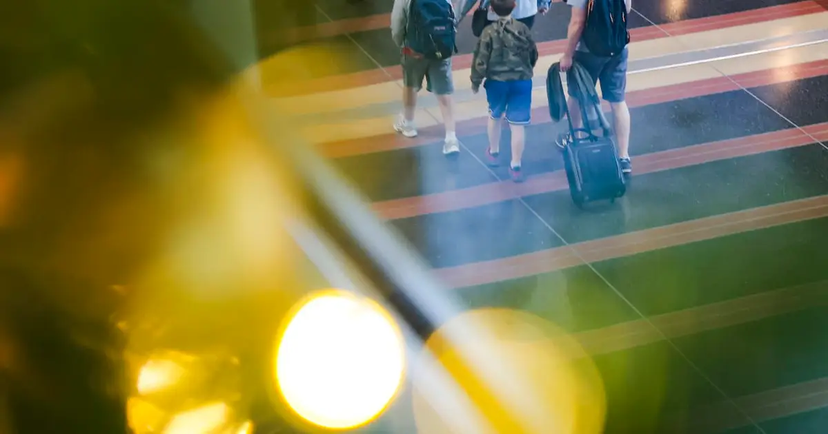 Book your Thanksgiving and Christmas travel now — or risk getting priced out of flying home for the holidays