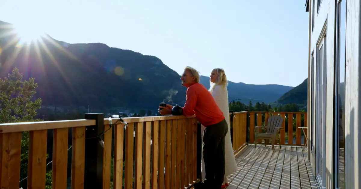 Retiring abroad? Don’t cut these financial ties to the U.S.