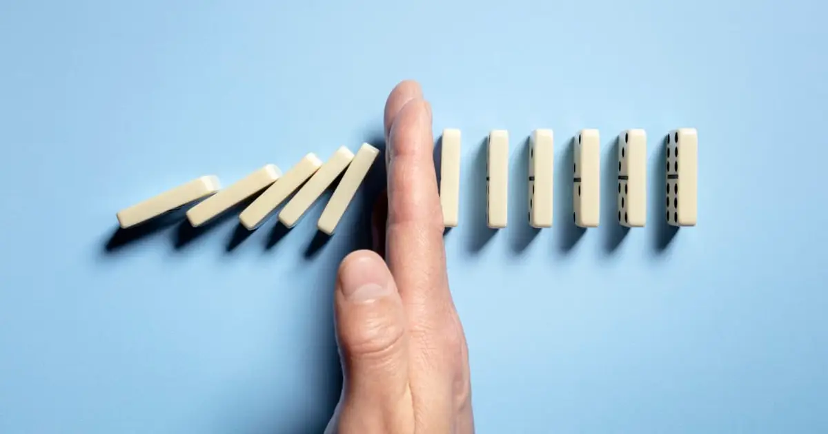 Should you lock in a 4% CD rate now? Here’s how to decide on the next move for your cash.