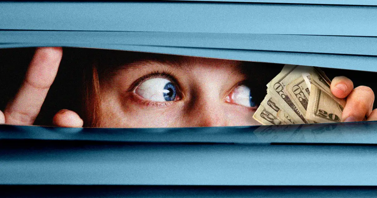 How to earn a 9% dividend yield while cutting your risk in the stock market