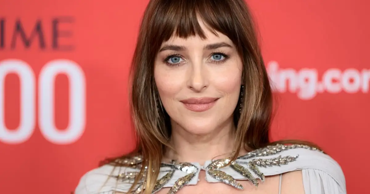 Dakota Johnson quickly sells $6 million midcentury modern home in L.A.