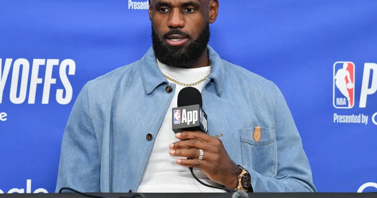 If LeBron James goes to the Warriors, that team’s roster will be stacked with some of the most expensive players in NBA history