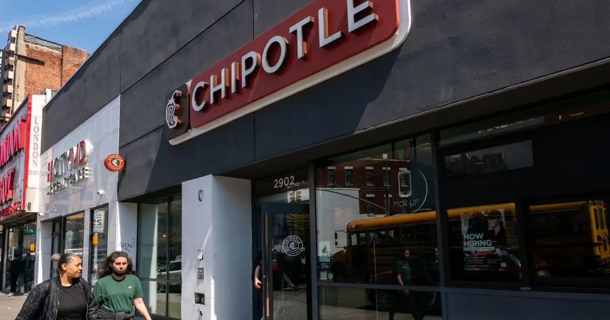 Chipotle pulls jalapenos from some locations after salmonella investigation. Here’s what to know.