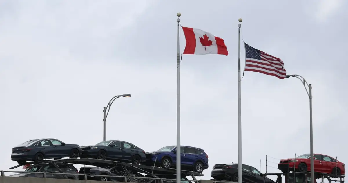 Trump holds off on new 50% tariffs for Canadian goods