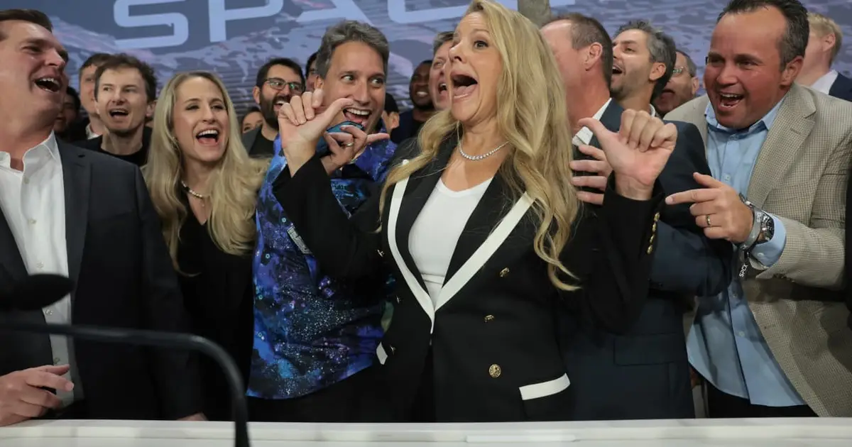 The initial SpaceX frenzy is cooling off — but a new wave of cash is waiting to strike