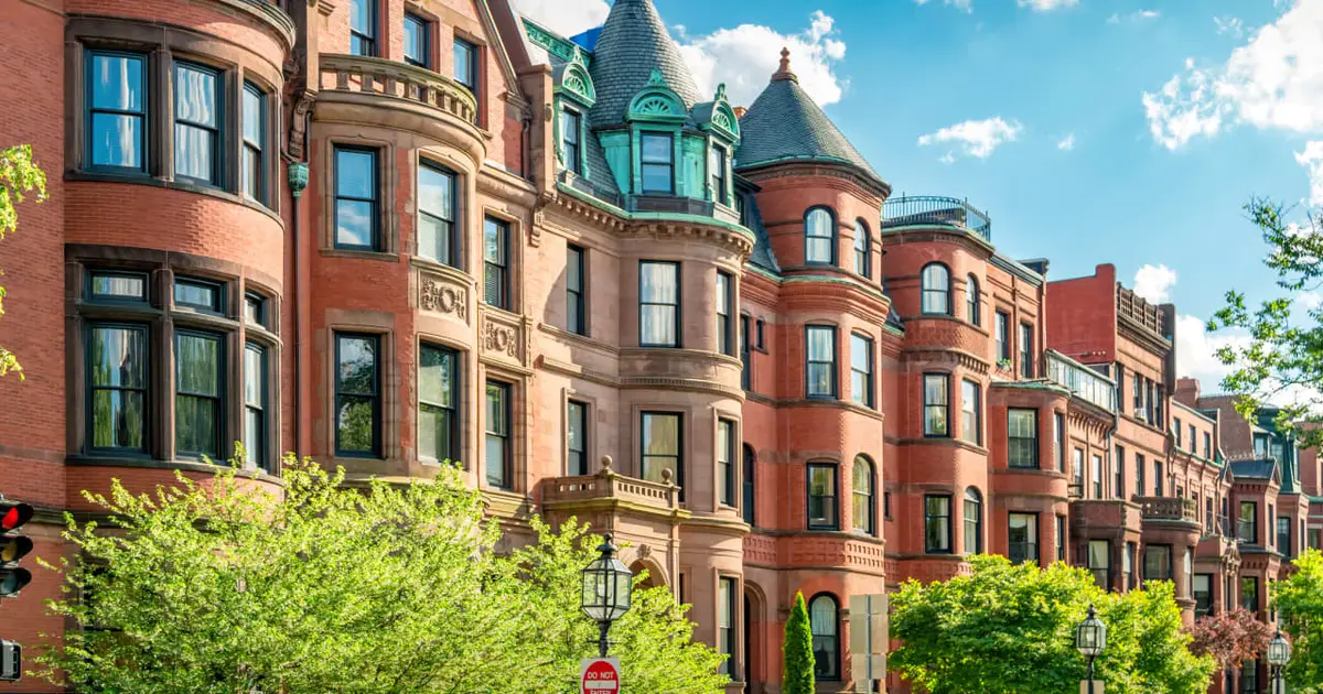 The 10 housing markets where the most sellers have listed their homes for less than what they paid
