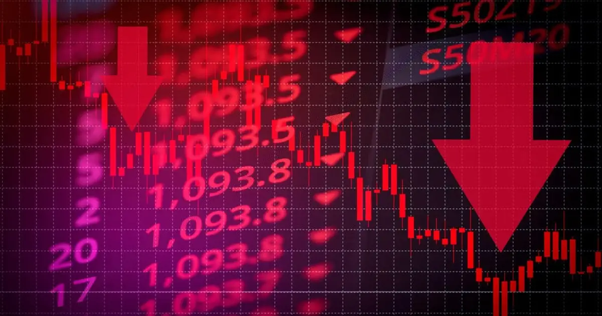 Nifty falls to 25 , 450 , Sensex sheds 350 points as trade jitters , FII selling test key supports ; geopolitics keeps sentiment fragile