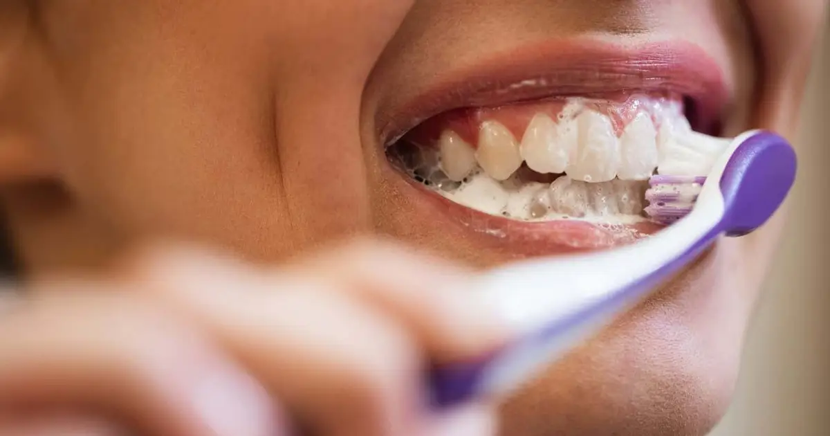 Hospital-acquired pneumonia reduced by daily toothbrushing