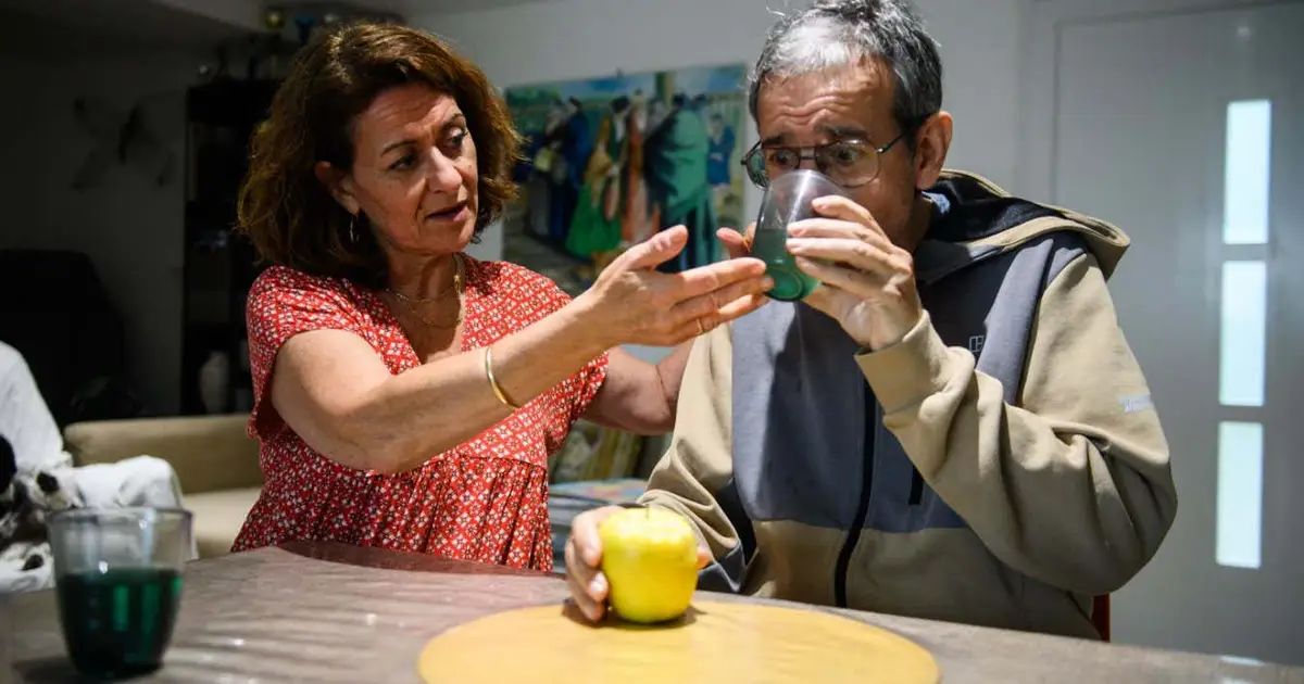 Symptoms of early dementia reversed by bespoke treatment plans