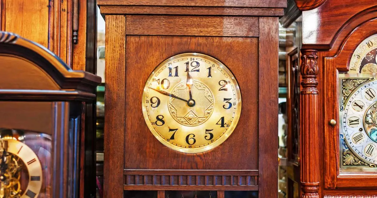 First quantum grandfather clock could probe where gravity comes from