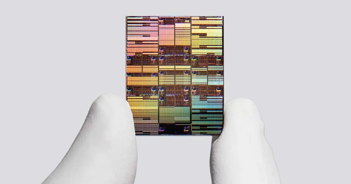 Record-breaking IBM chip uses trick to cram in 100 billion transistors