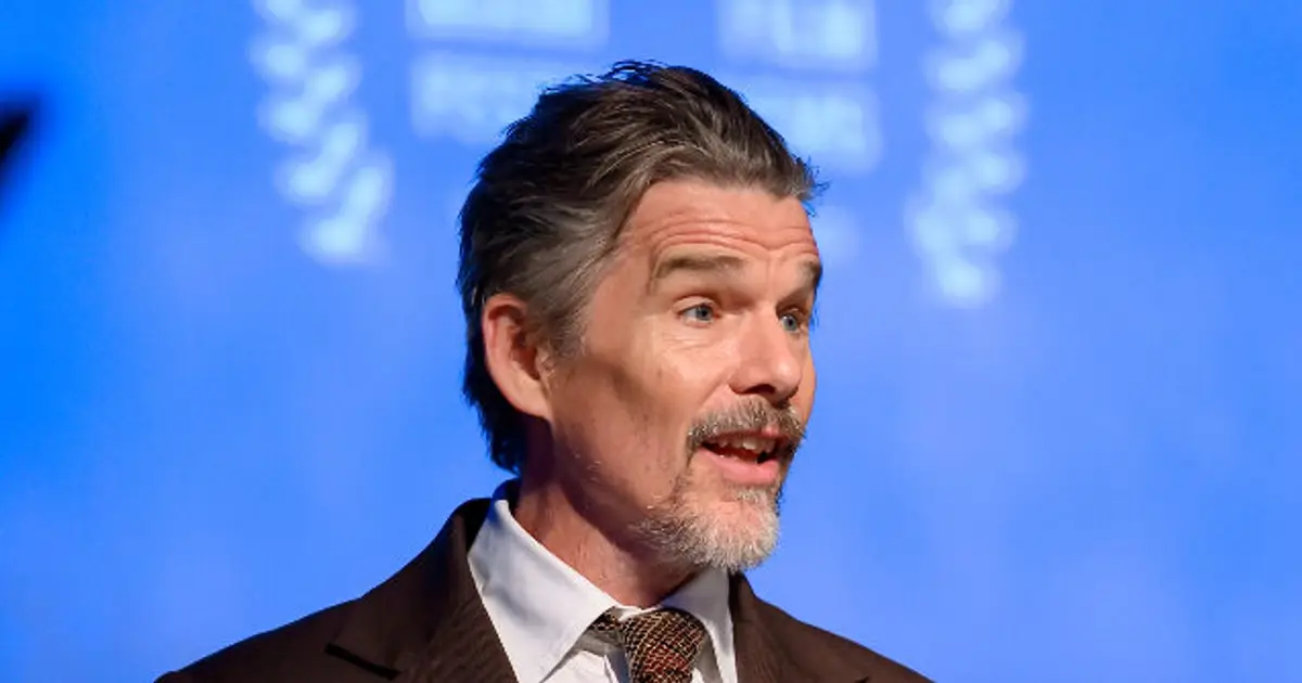 Ethan Hawke Says  There Fear in America  to Speak Your Mind as He Speaks His Mind to Media