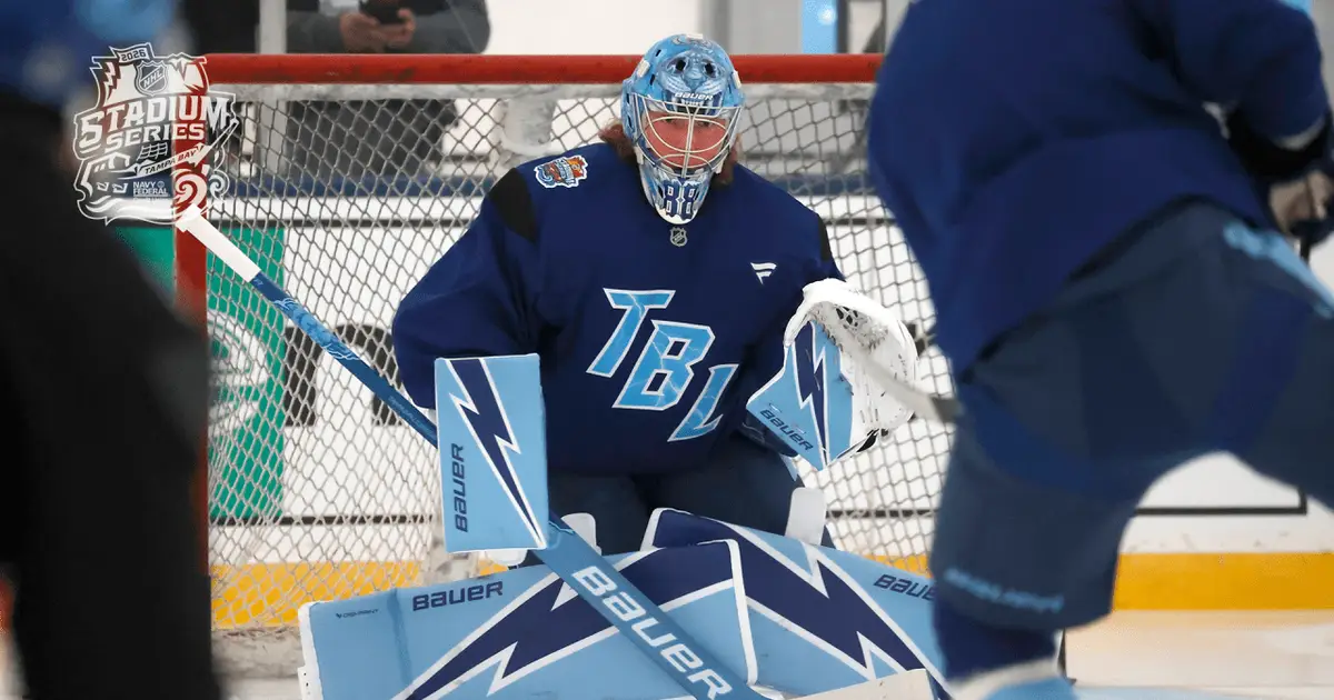 Unmasking the Stadium Series : Vasy mask a nod to home