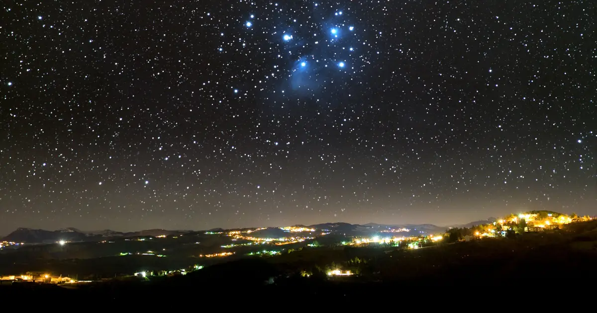The Diamond Moon and Other Astronomical Events To See in September 2026