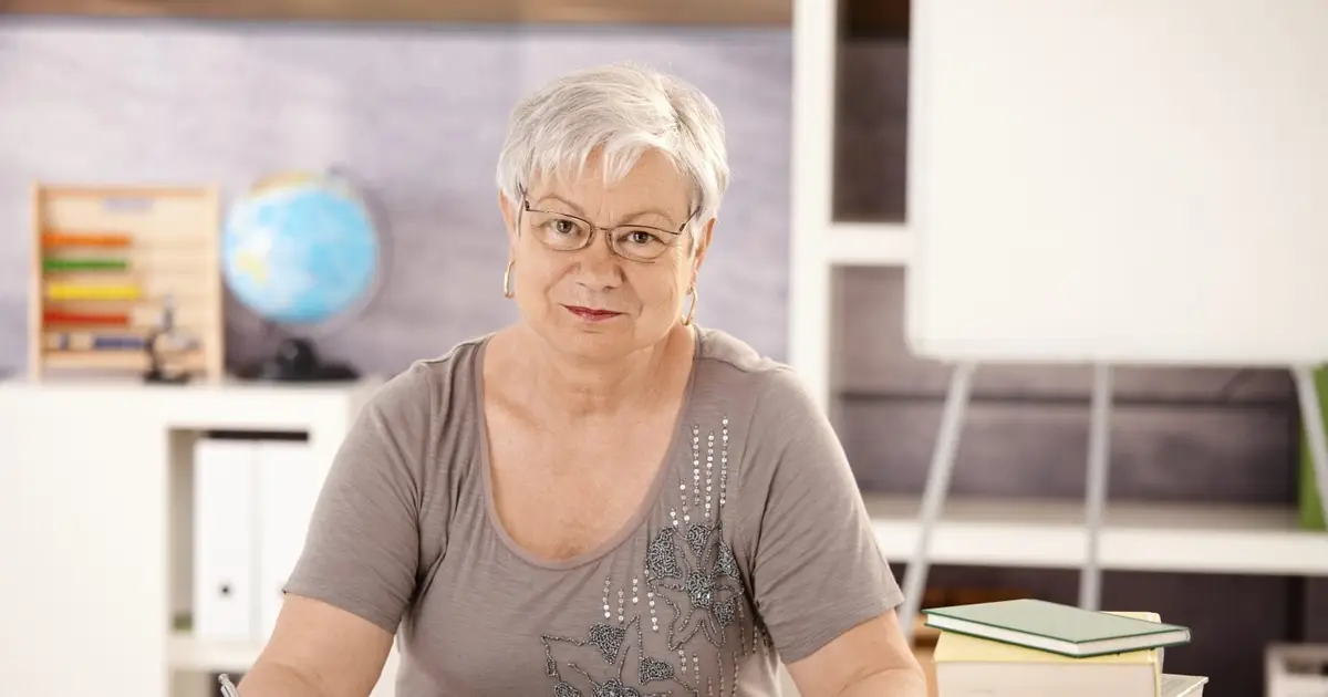 64-Year-Old Retired Teacher With $1.1M 403(b) and State Pension Triggers Higher IRMAA Tier
