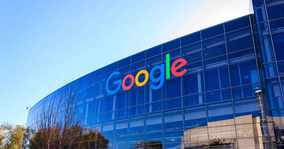 Warren Buffett’s Berkshire Hathaway Just More Than Tripled Its Stake in Alphabet