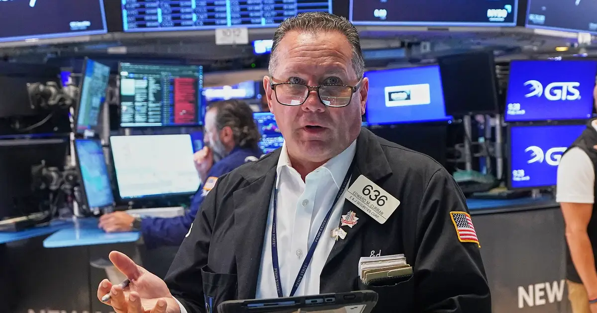 Most of Wall Street rises, but sinking AI stocks send it lower for the week