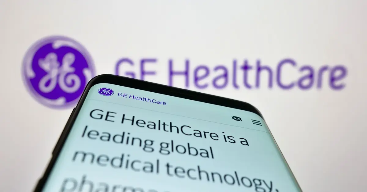 Are Wall Street Analysts Predicting GE HealthCare Stock Will Climb or Sink?