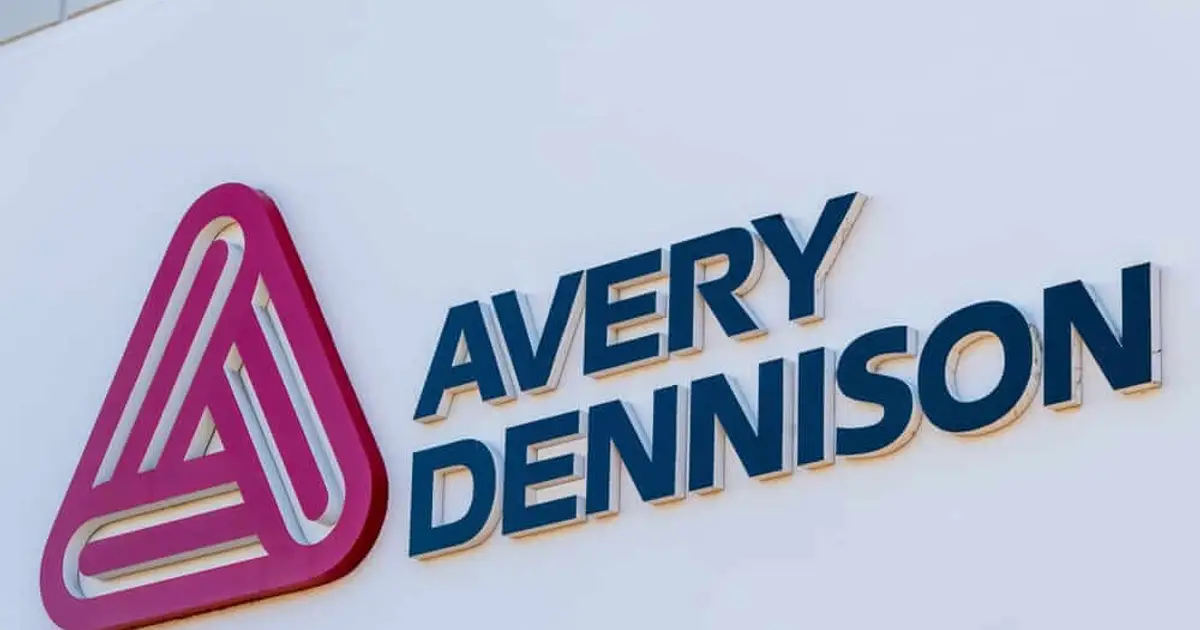 Are Wall Street Analysts Predicting Avery Dennison Stock Will Climb or Sink?