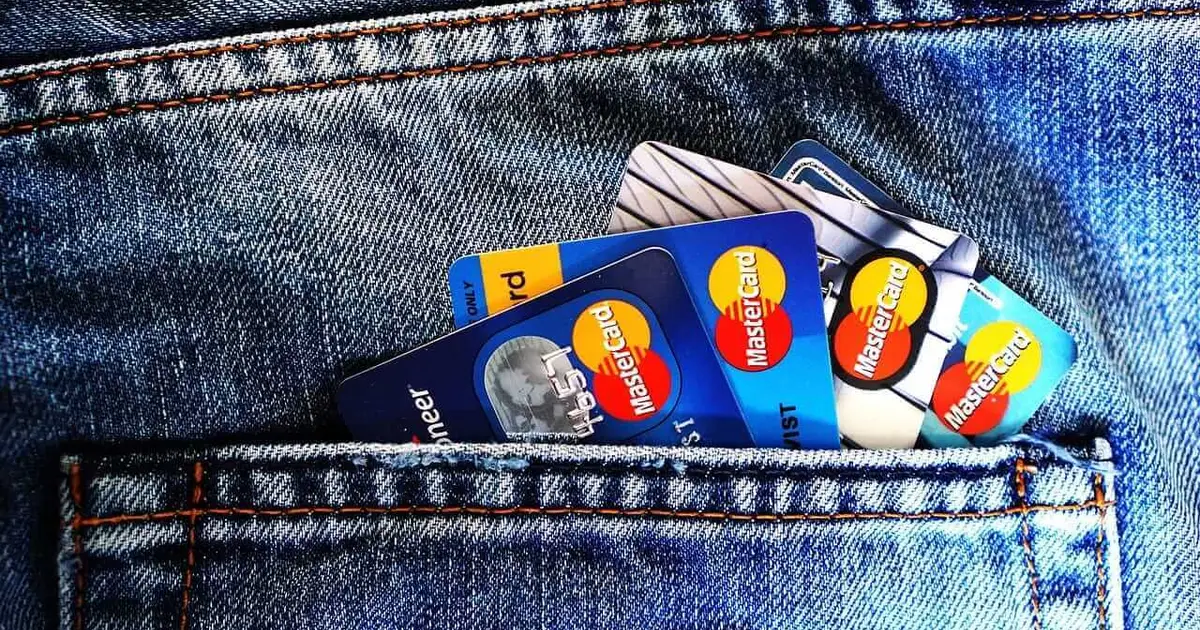 Americans Still Owe $1.25 Trillion on Credit Cards as Interest Tops 23%: Experts Say This One Call Helped Over 80% of Borrowers Get a Lower Rate