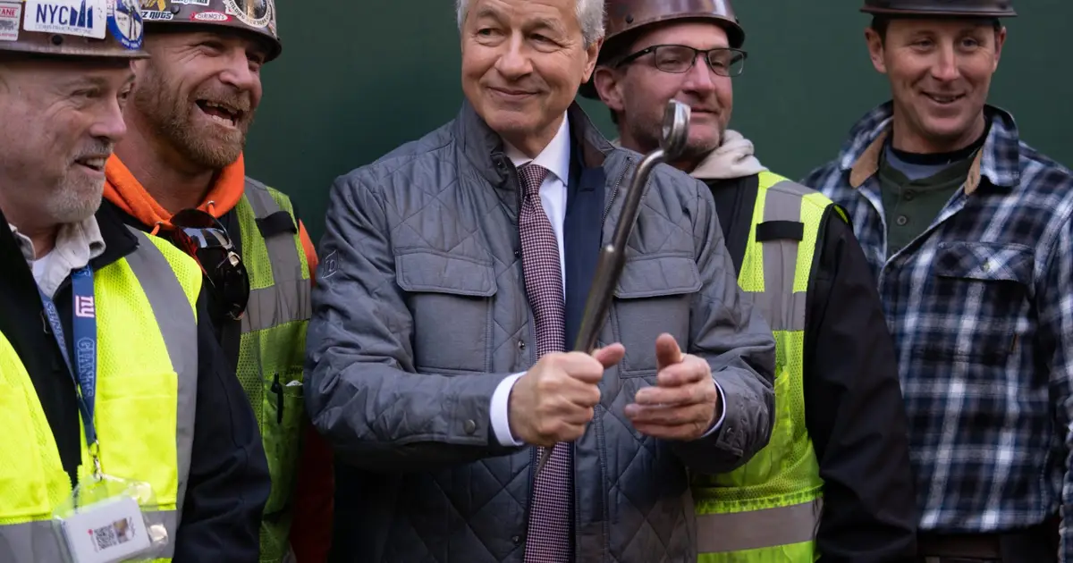 JPMorgan CEO Jamie Dimon says 300,000 workers are needed to rebuild American shipbuilding—with jobs paying $100,000 without a college degree