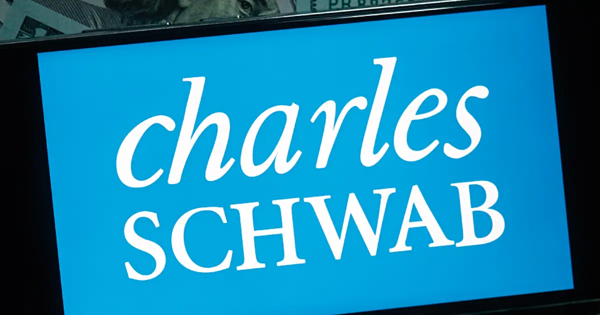 Charles Schwab, Robinhood In Or Near Buy Zones But Interactive Brokers Triggers A Sell Signal