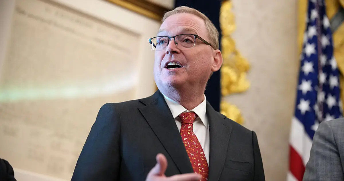 Hassett brags that credit card spending is 'through the roof' — as delinquencies climb and farm bankruptcies jump 46%