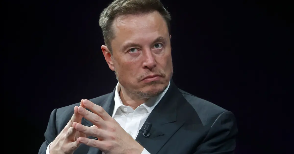 Elon Musk issues red flag warning to group of SpaceX traders — but they keep doubling down. Are you making the same bet?