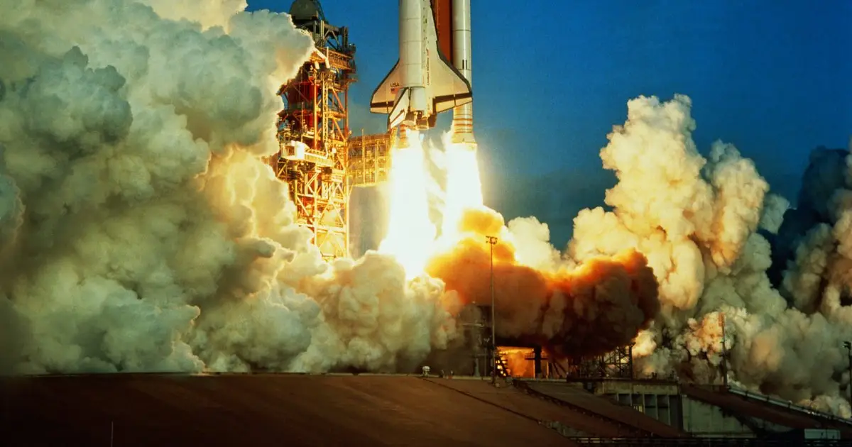 The SpaceX IPO Marks "the Top of a Terrific Bubble," According to This Famous Wall Street Veteran