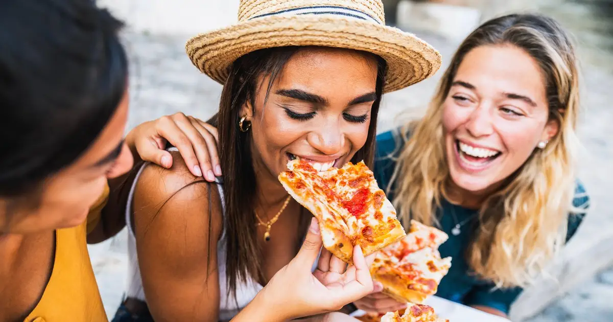 Yum! Brands Is Selling Pizza Hut. Investors Should Be Cautiously Optimistic.