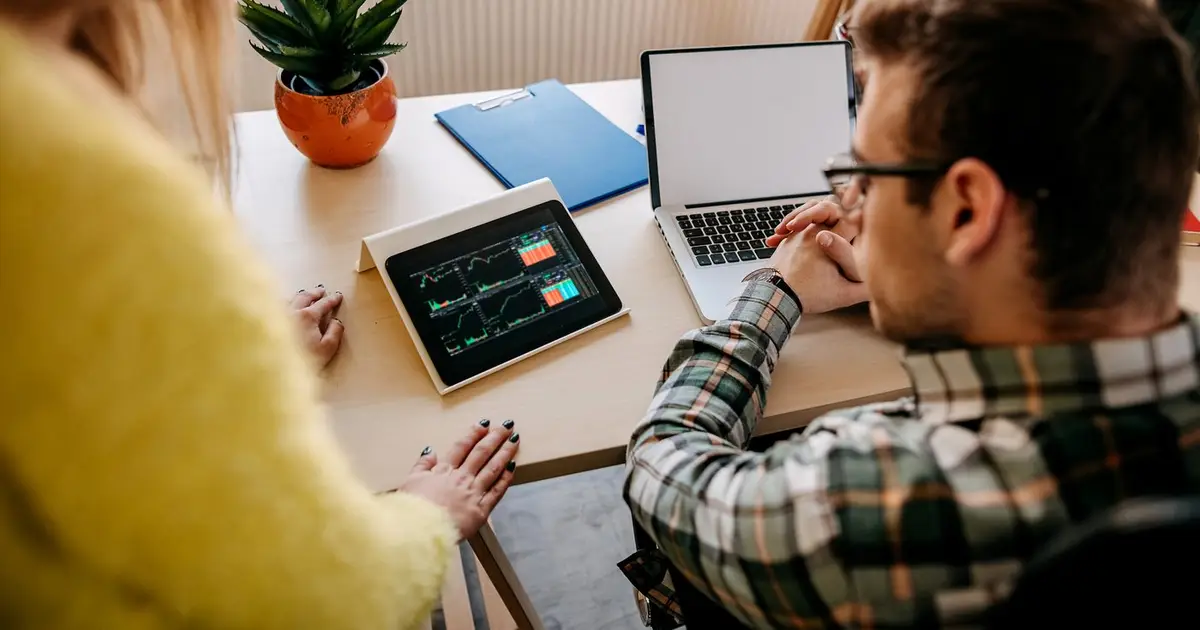 VOO vs. QQQ: Which Is the Better Buy for Long-Term Investors?