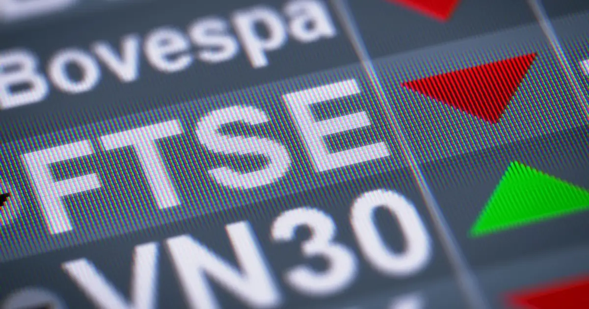 FTSE 100 Live: FTSE 100 slides as Wall Street turns mixed
