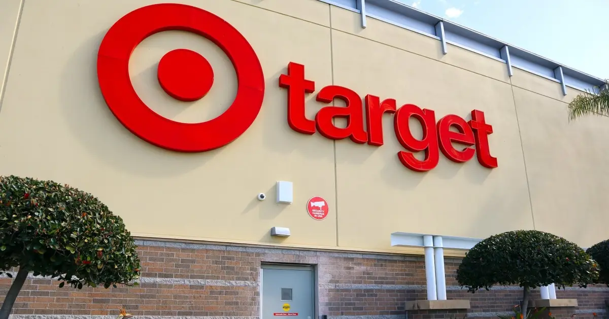 Target lifts full-year sales outlook after Q1 revenue rises 6.7%