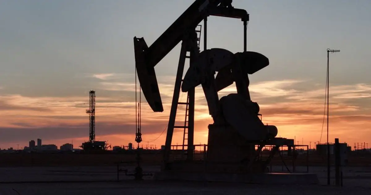 Oil little changed as Trump heads to China; US oil stocks fall more than expected