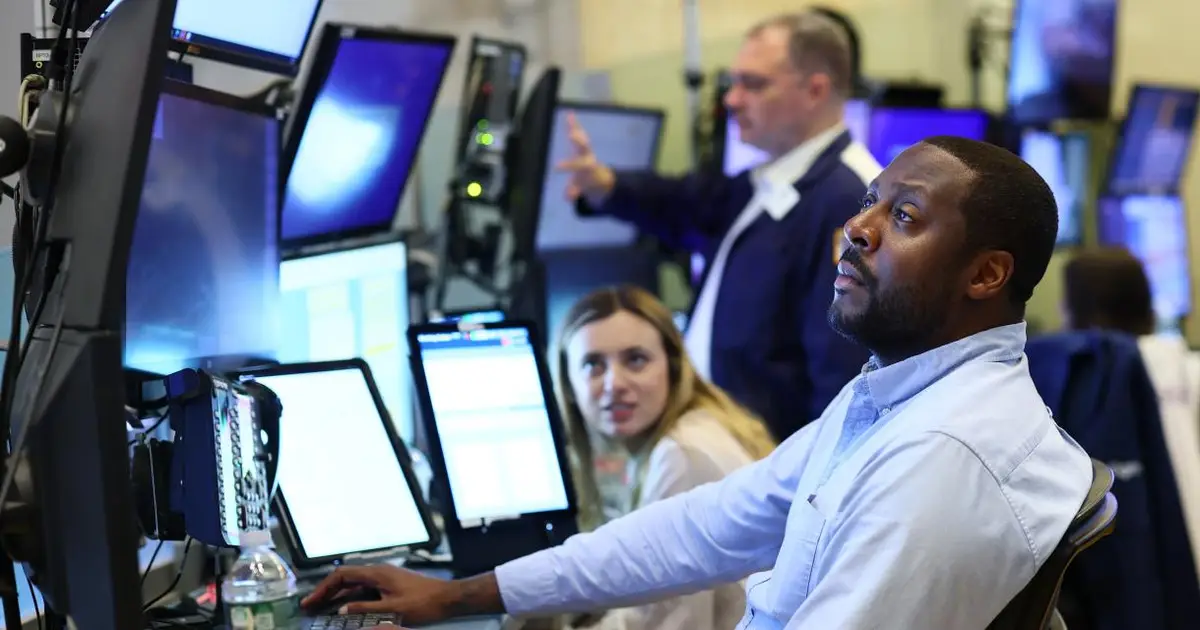 Nasdaq Declines as Chip Stocks Come Under Pressure