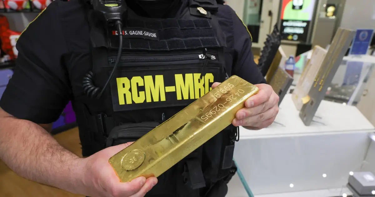 Gold, silver rally off ugly crash, but investors remain on edge