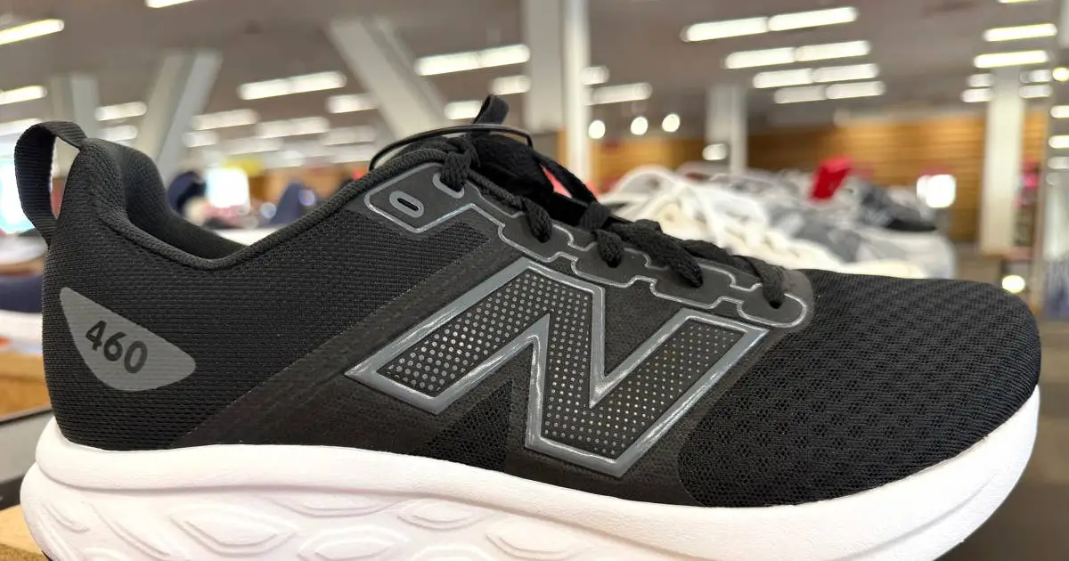 National mall footwear giant closes 82 stores as shoppers trade up