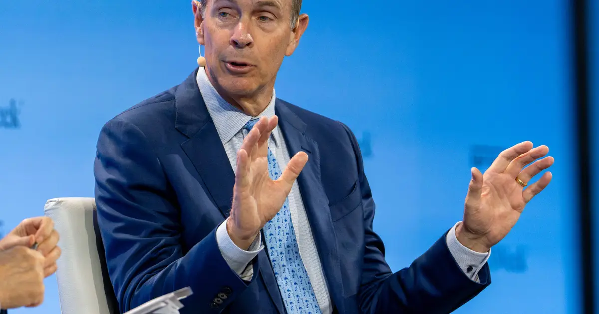 Battered oil major nabs Wolfe buy recommendation