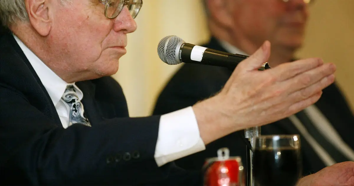 Warren Buffett's Berkshire raises stake in world's largest airline