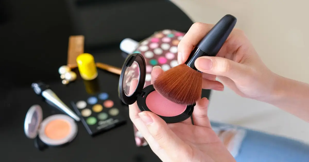 Popular cosmetics company files for Chapter 11 bankruptcy