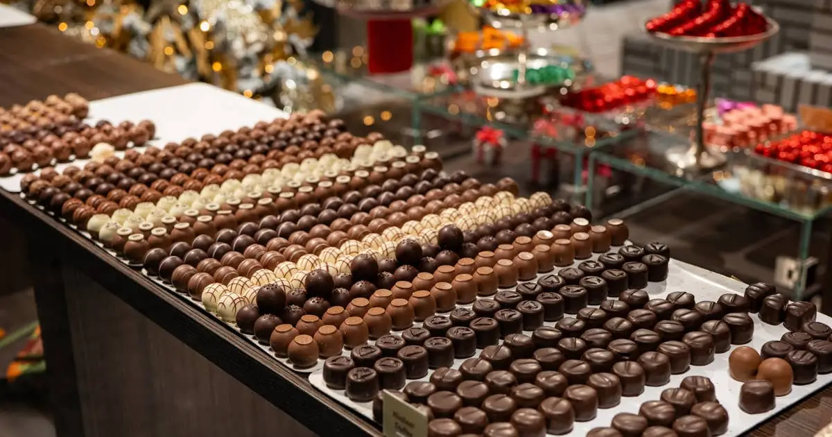141-year-old candy store chain closes all retail locations