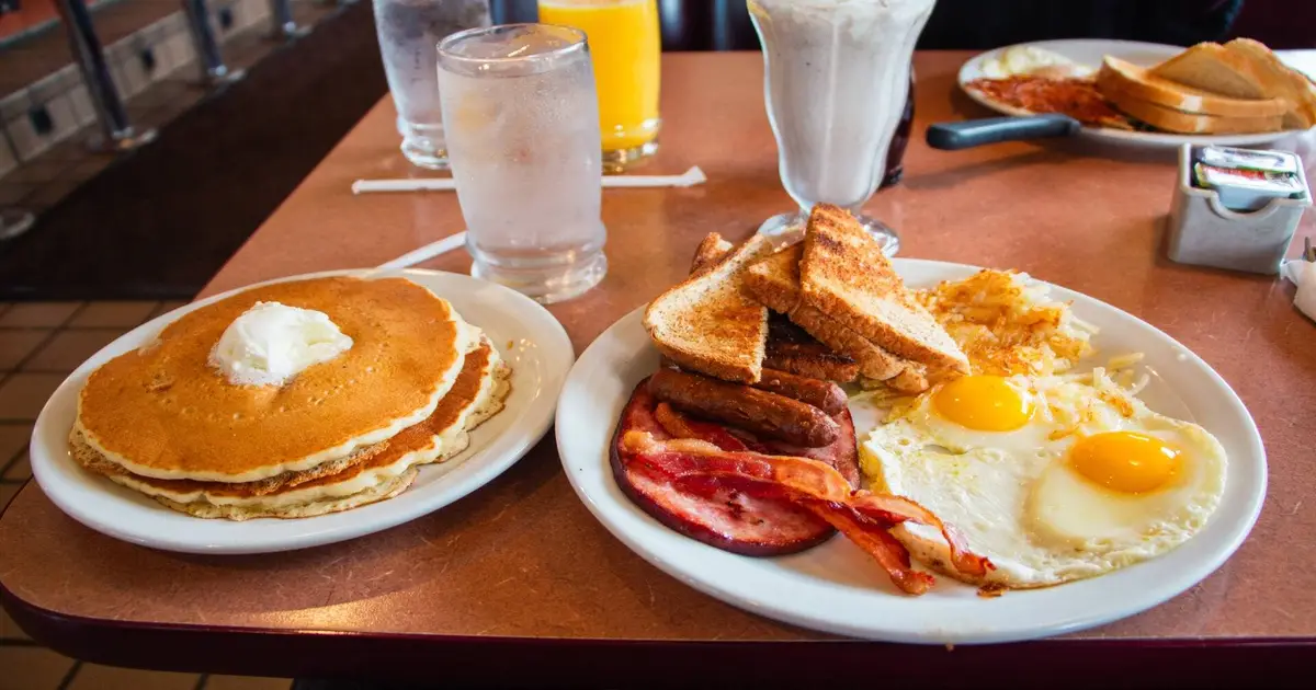 Denny’s rival dining chain files for Chapter 11 bankruptcy