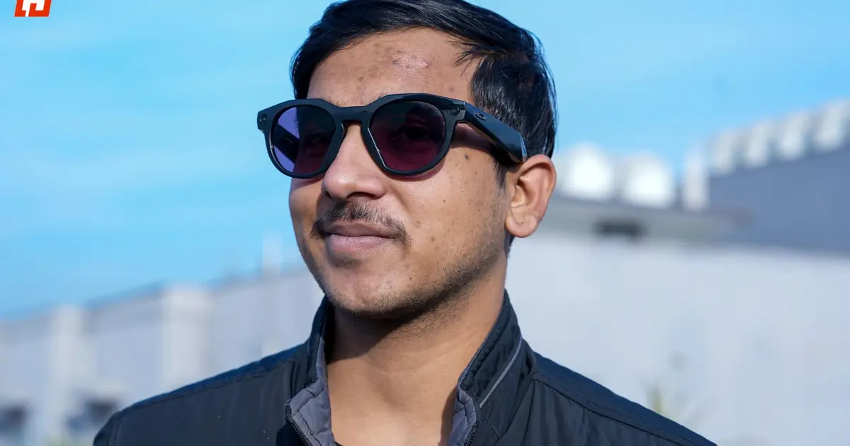 Oakley Meta HSTN Smart Glasses Review : Why This Is Meta Strongest Attempt Yet