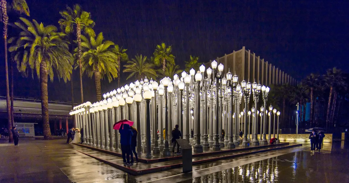 The Return of Rain ! Forecasters Predict Light Showers in LA Area Tuesday