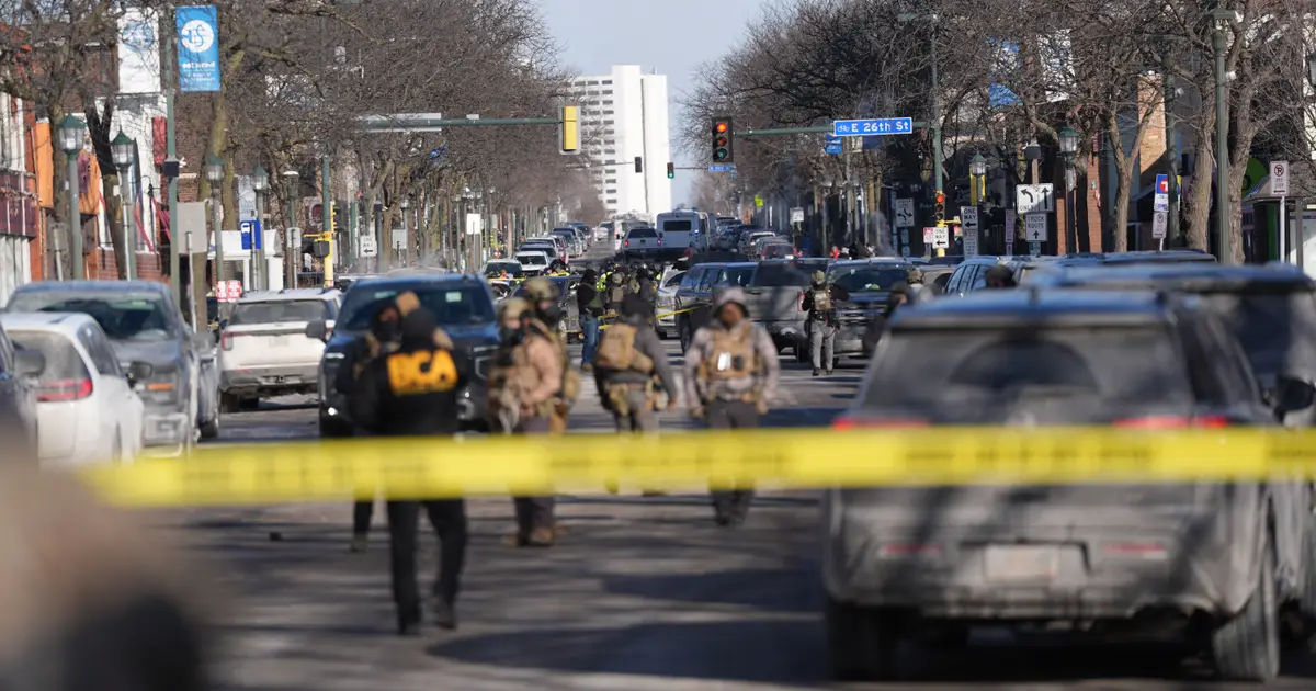 Man shot dead by federal immigration officers in Minneapolis