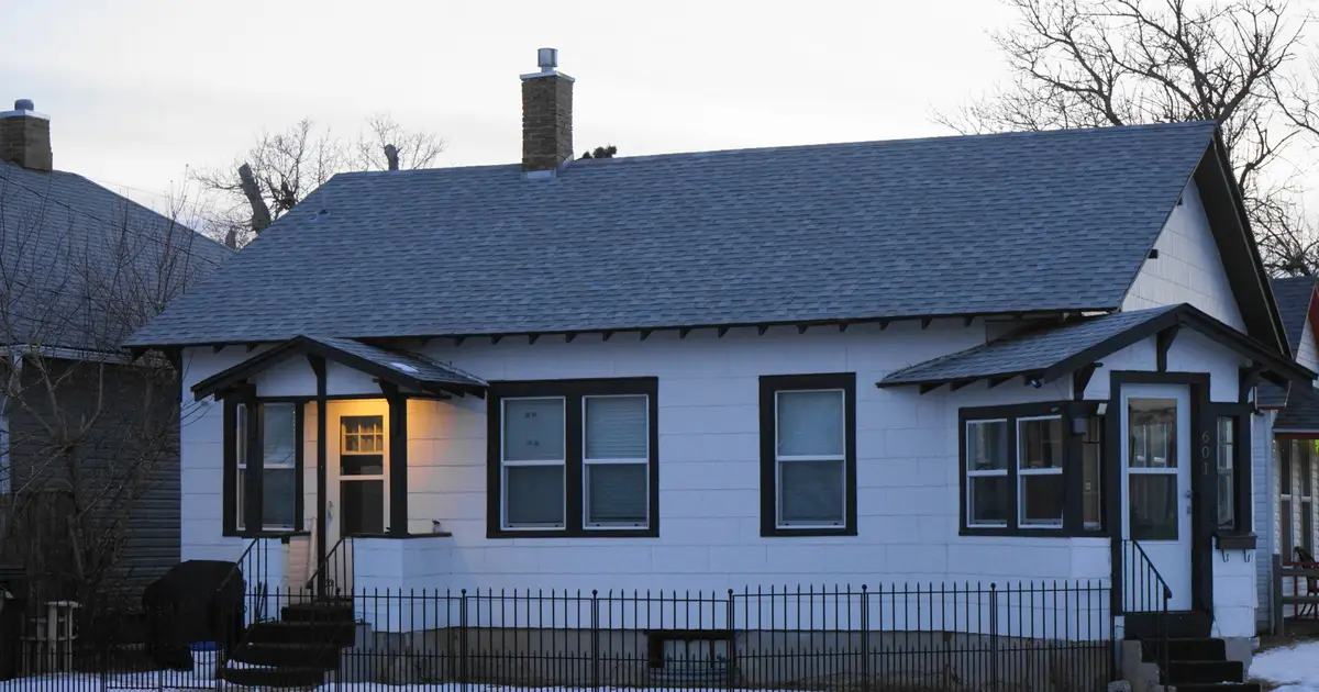 Gordon asks equalization board to shelve a property tax lawsuit against another agency