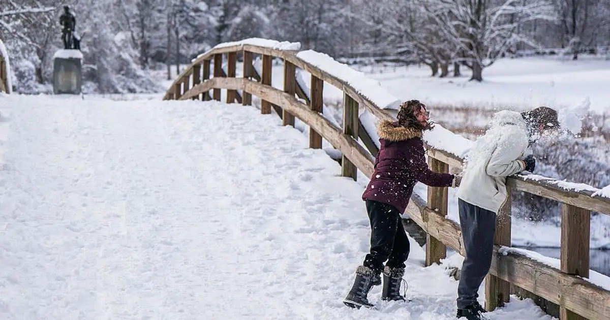 Massive winter storm expected to bury much of US in snow and ice