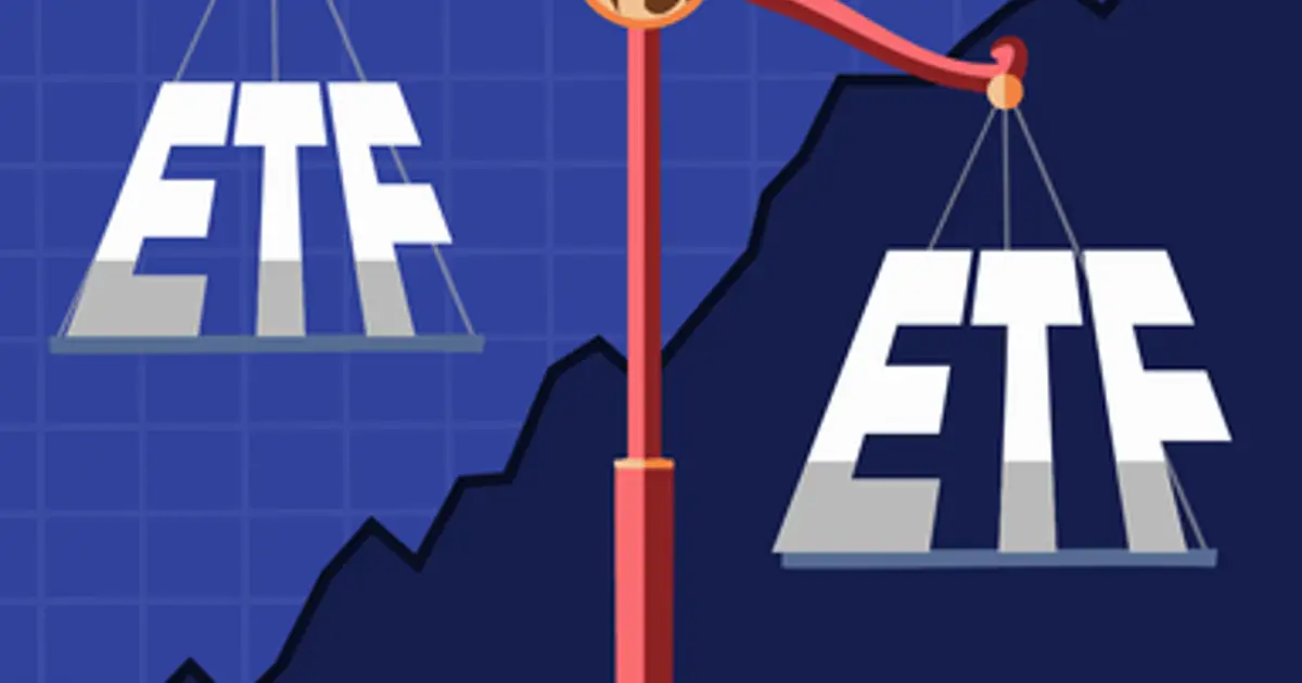Consumer Staples Showdown : Is FSTA or RSPS the Better Buy Right Now ?