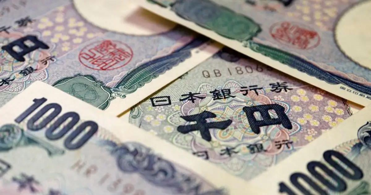 Yen rallies to over 2-month high as markets on alert for intervention